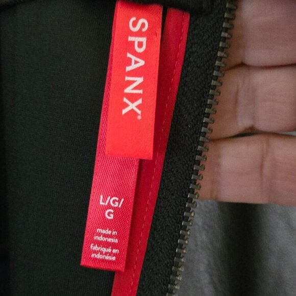 Spanx Leather-Like Combo Sheath Midi Dress Luxe Black Sleeveless Size L - Picture 12 of 13